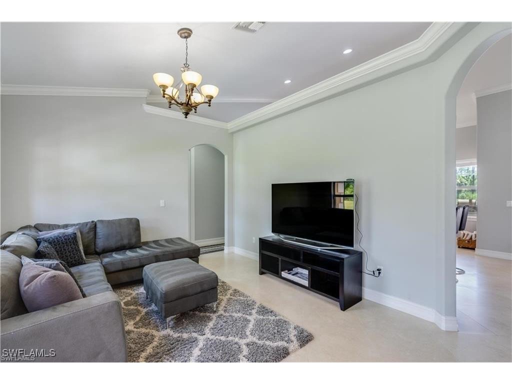 2960 10th Avenue NE Naples FL 34120 225079777 image4