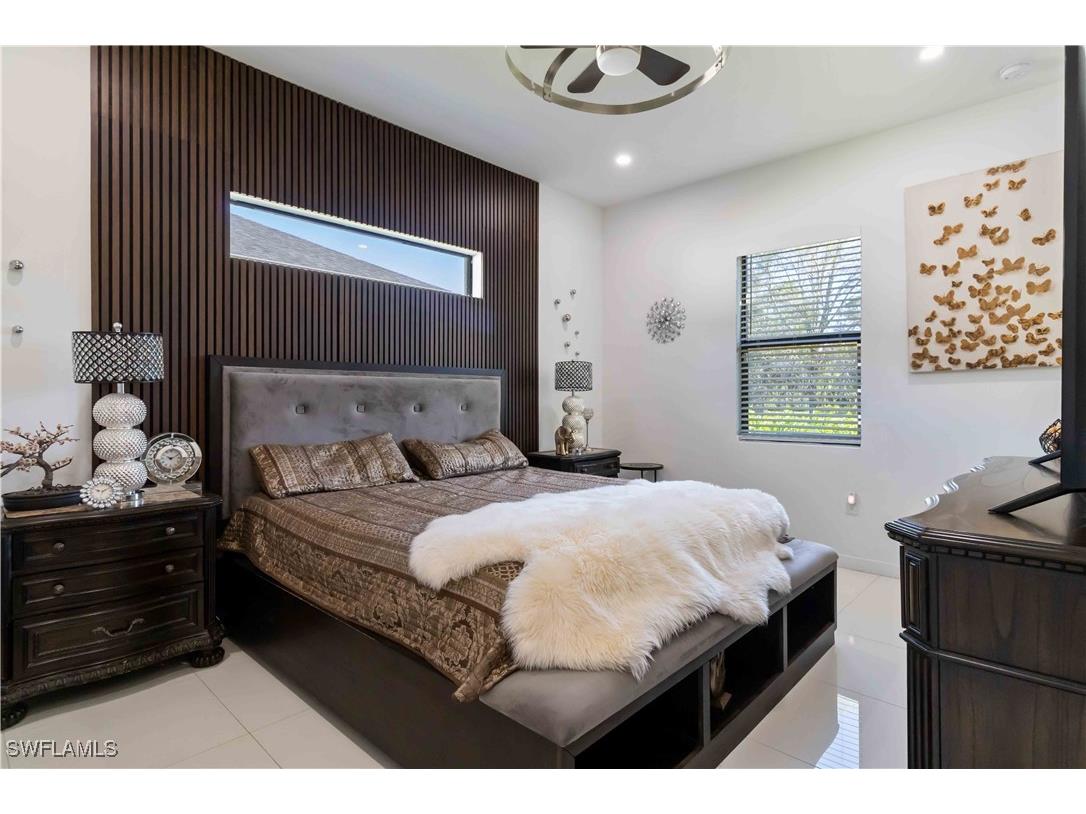 2960 6th Avenue NE Naples FL 34120 225075862 image11