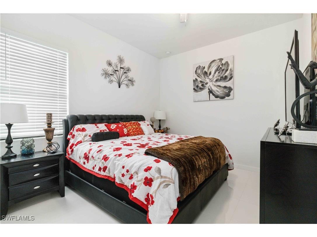 2960 6th Avenue NE Naples FL 34120 225075862 image16