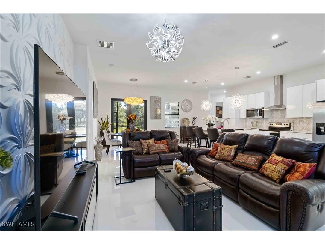 2960 6th Avenue NE Naples FL 34120 225075862 image3