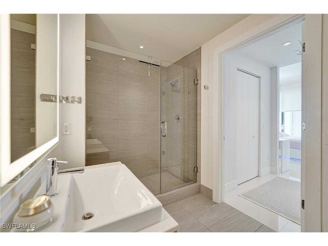  Aventura FL 33180 225078216 image46