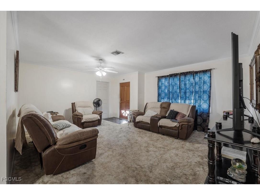 2960 Renee Court Fort Myers FL 33905 2025023109 image10
