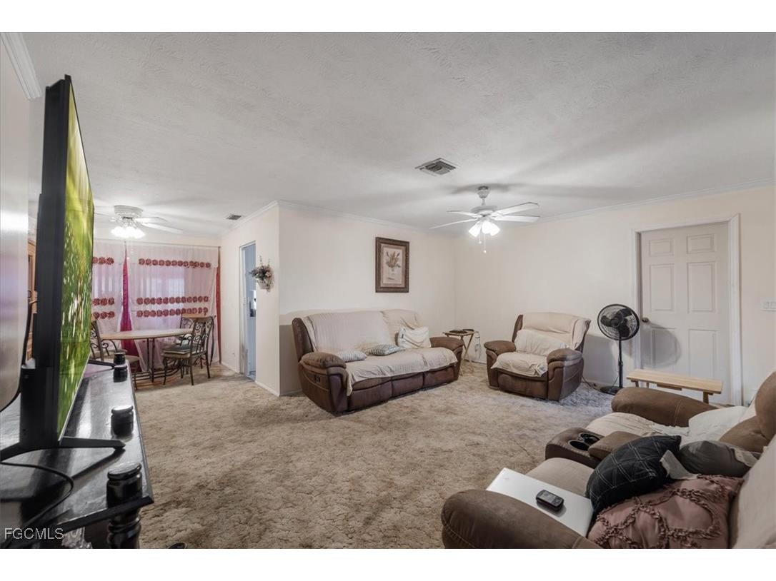 2960 Renee Court Fort Myers FL 33905 2025023109 image11