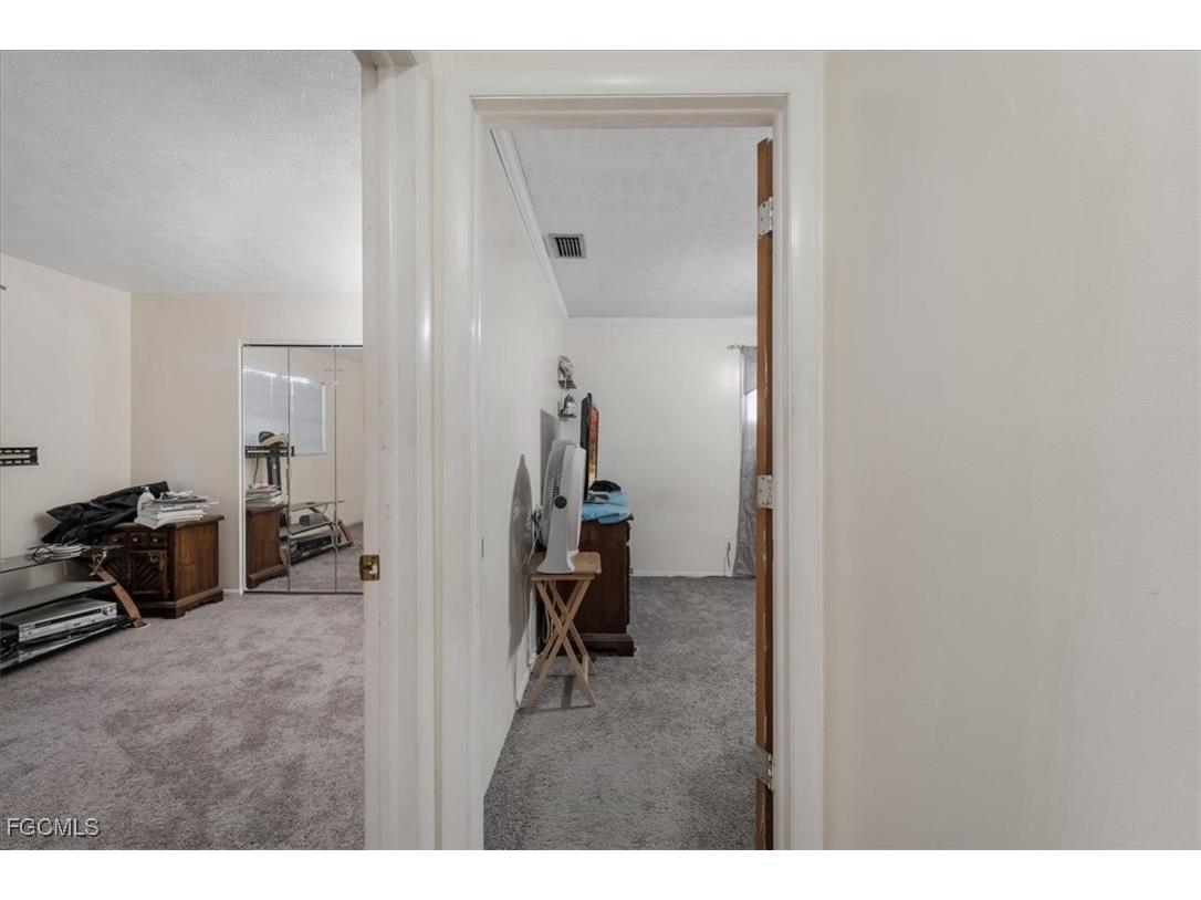 2960 Renee Court Fort Myers FL 33905 2025023109 image19