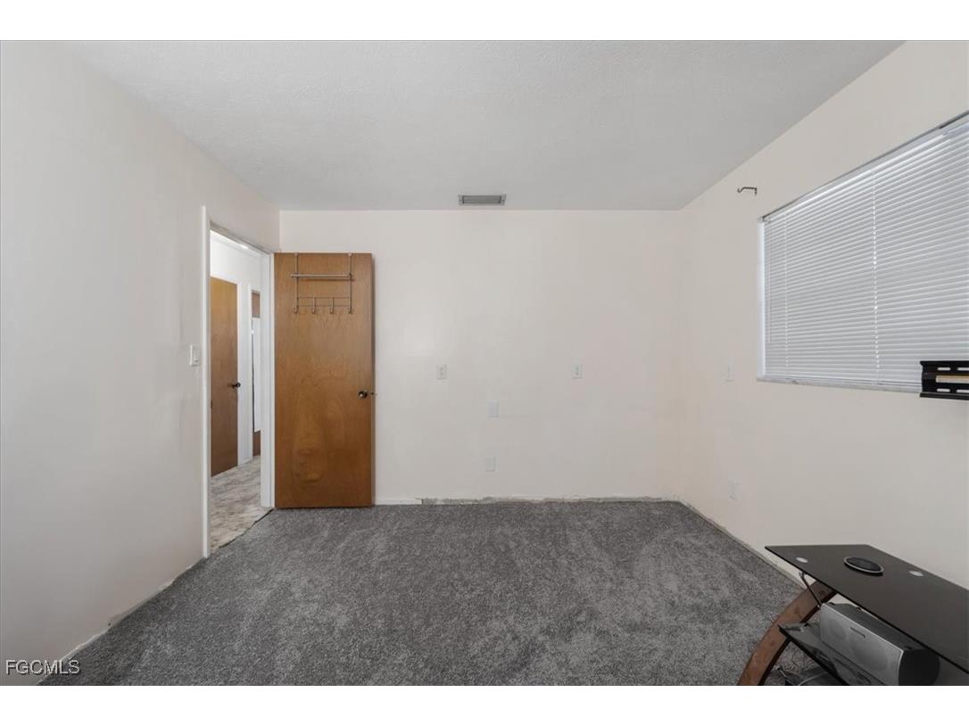 2960 Renee Court Fort Myers FL 33905 2025023109 image23