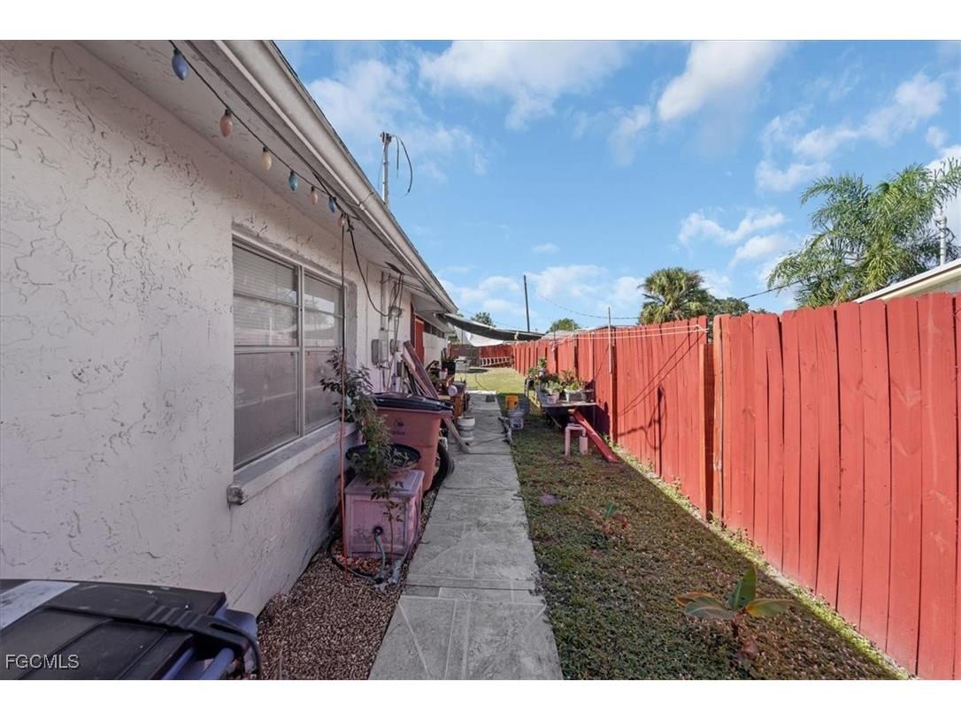 2960 Renee Court Fort Myers FL 33905 2025023109 image43