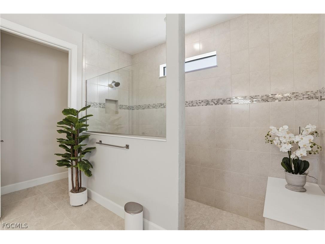 2961 Sagittaria Lane Alva FL 33920 2026013505 image23