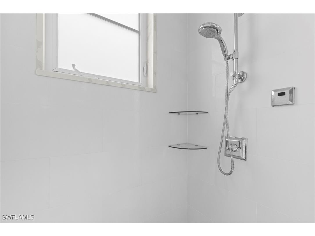 2961 Sanborn Avenue Naples FL 34120 225076167 image29