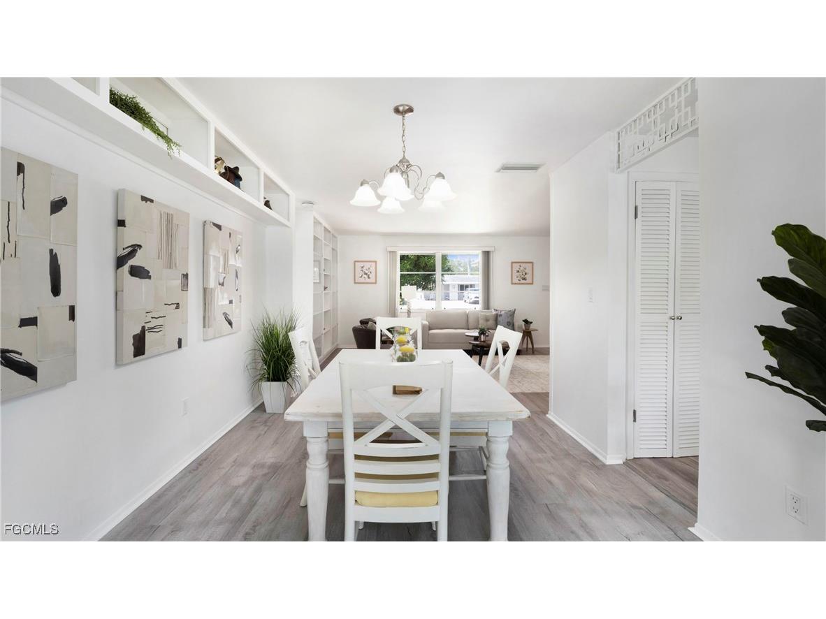 2963 Holly Road Fort Myers FL 33901 2025012413 image10