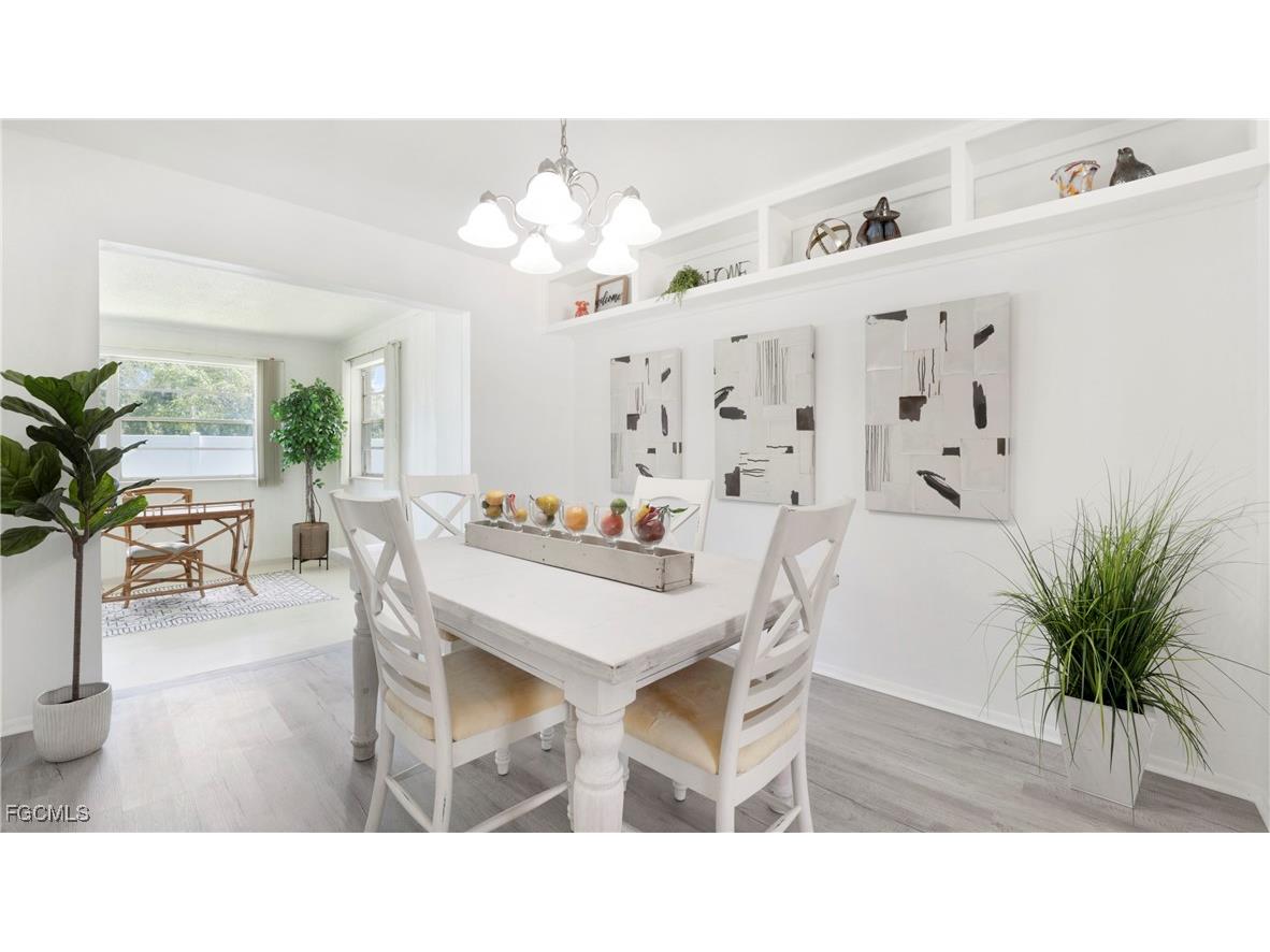 2963 Holly Road Fort Myers FL 33901 2025012413 image5