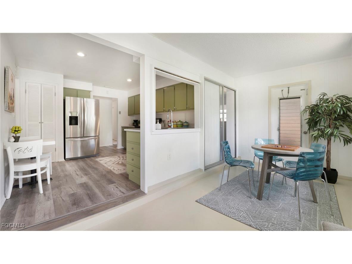 2963 Holly Road Fort Myers FL 33901 2025012413 image7