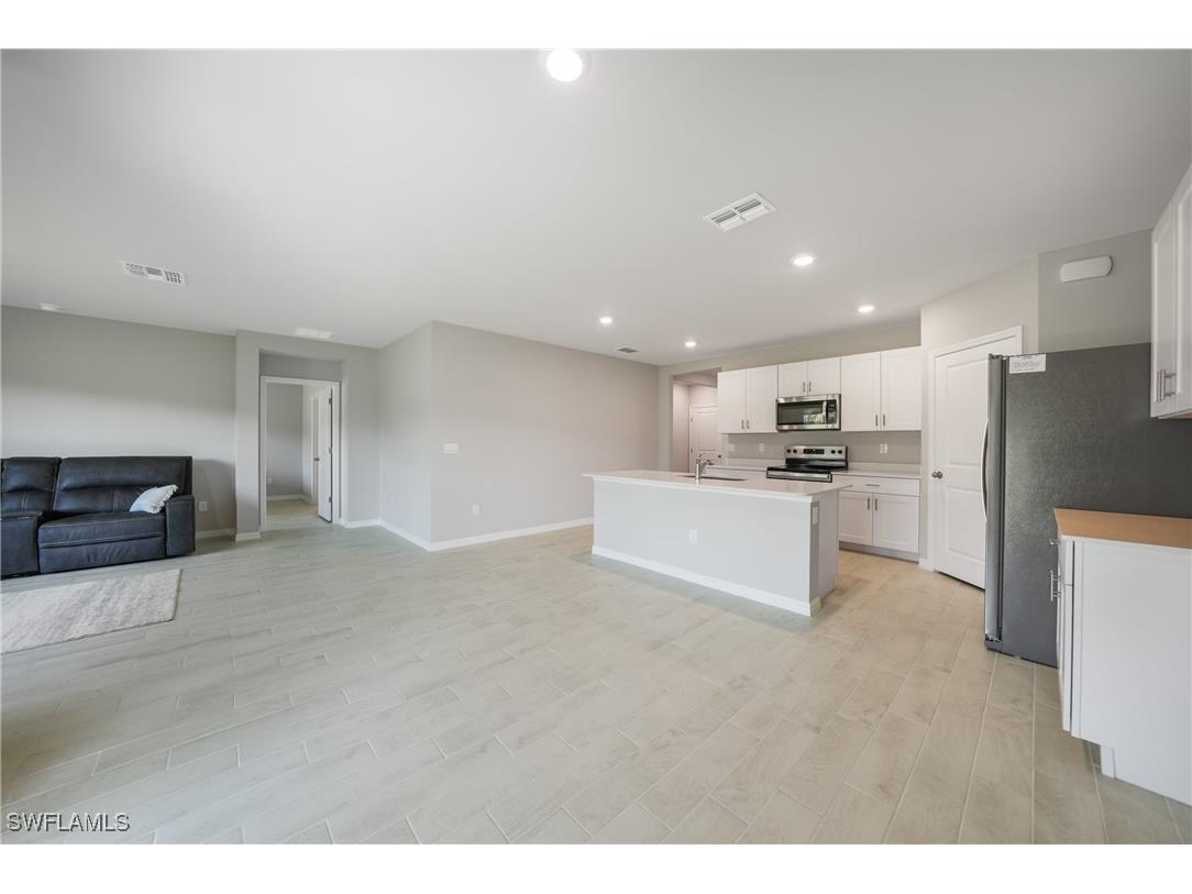 2965 Ernest Way Fort Myers FL 33905 225075217 image10