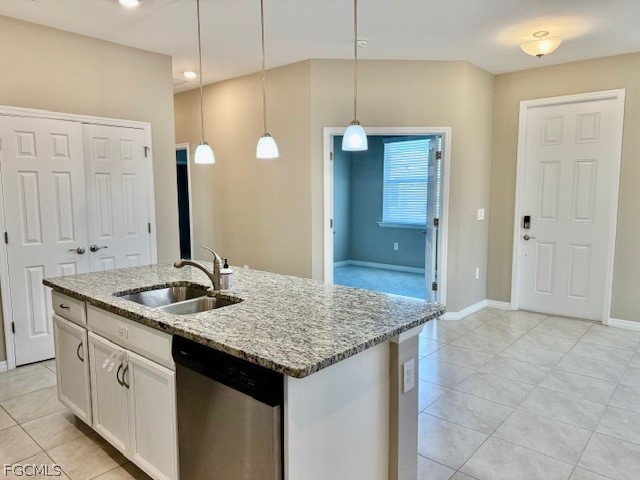 2969 Royal Gardens Avenue Fort Myers FL 33916 2025020989 image9