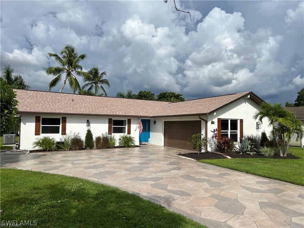 297 Bay Meadows Drive Naples FL 34113 224044647 image1