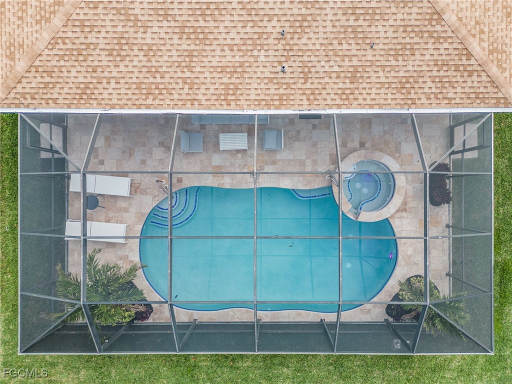 297 Donora Boulevard Fort Myers Beach FL 33931 2025011915 image29