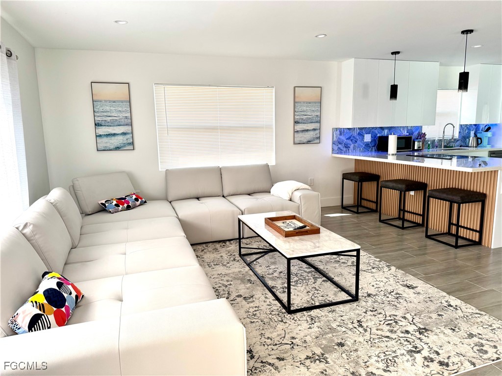 297 Donora Boulevard Fort Myers Beach FL 33931 2025011915 image5