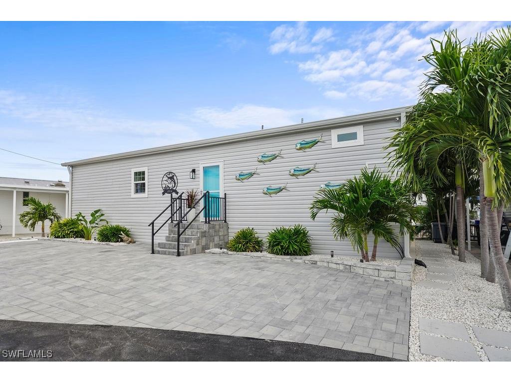 2970 Skipper Lane Saint James City FL 33956 223091287 image1