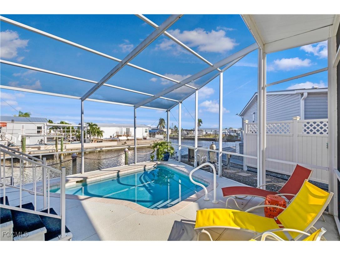 2970 Sloop Lane Saint James City FL 33956 2025016153 image1