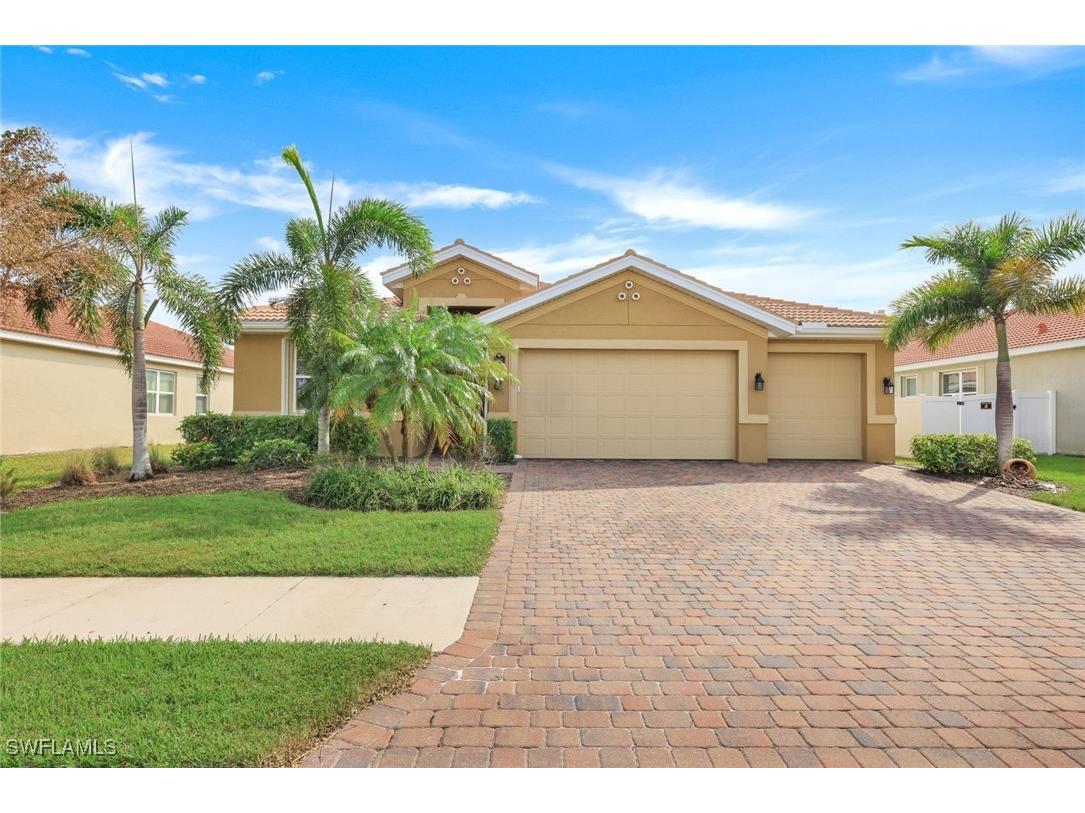 2971 Sunset Pointe Circle Cape Coral FL 33914 225034960 image1