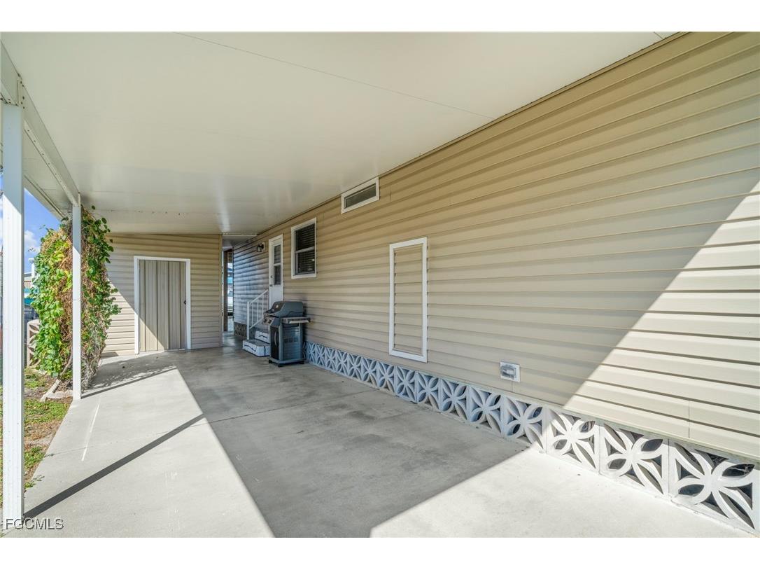 2971 York Road Saint James City FL 33956 2025018989 image16