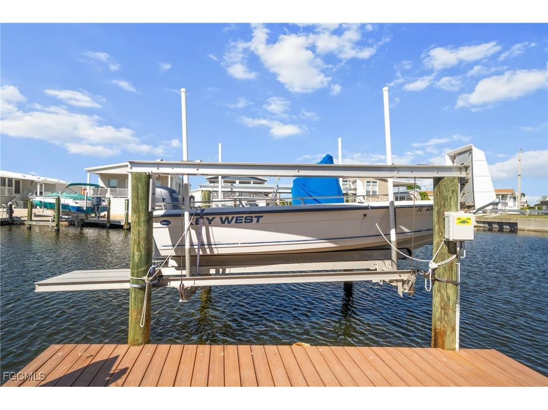 2971 York Road Saint James City FL 33956 2025018989 image23