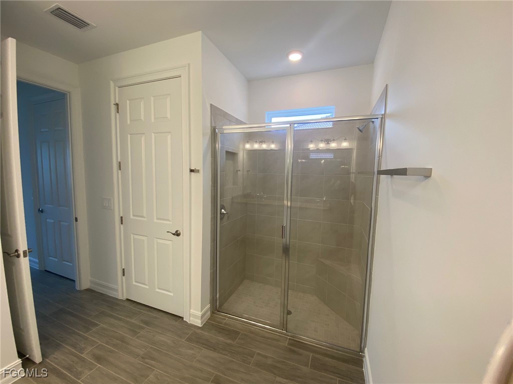 2974 Royal Gardens Avenue Fort Myers FL 33916 2025015599 image15