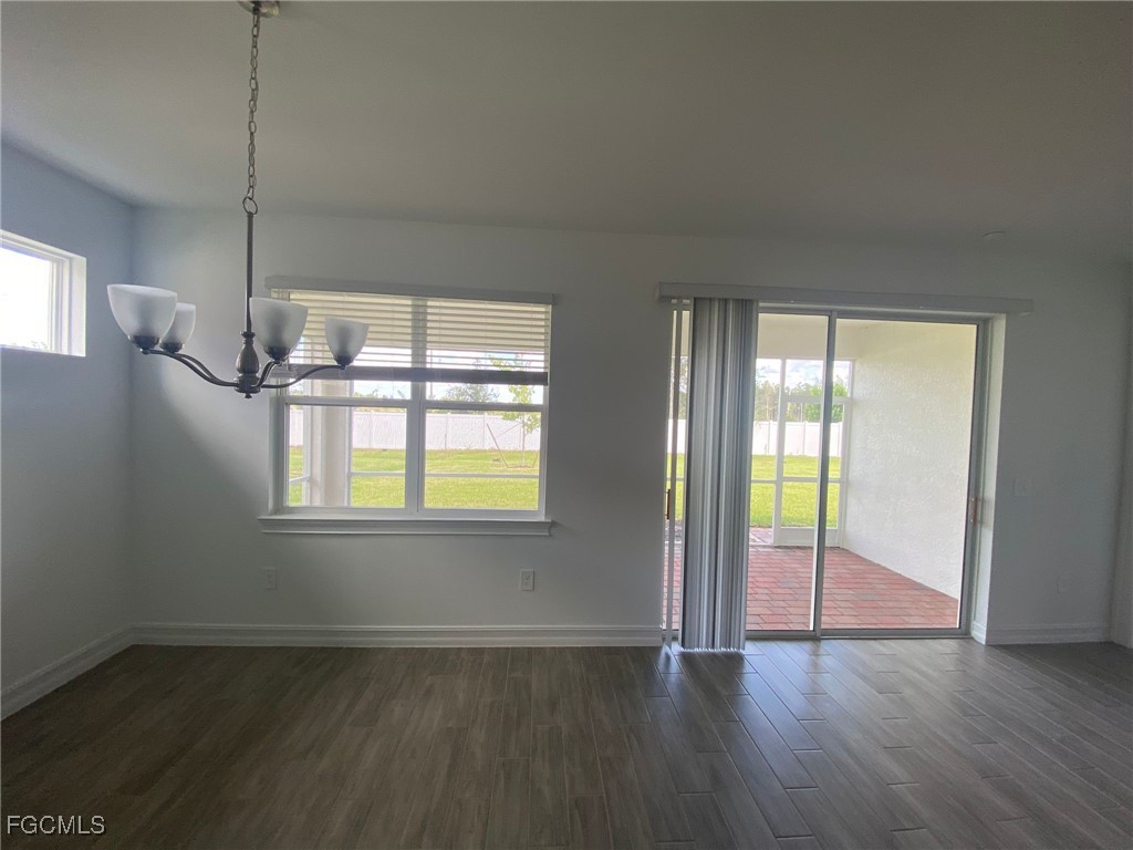 2974 Royal Gardens Avenue Fort Myers FL 33916 2025015599 image6