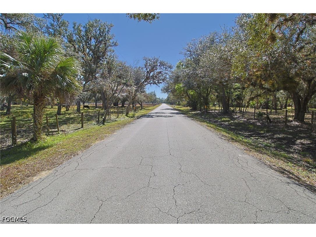 2975 Styles Road Alva FL 33920 2026028629 image2