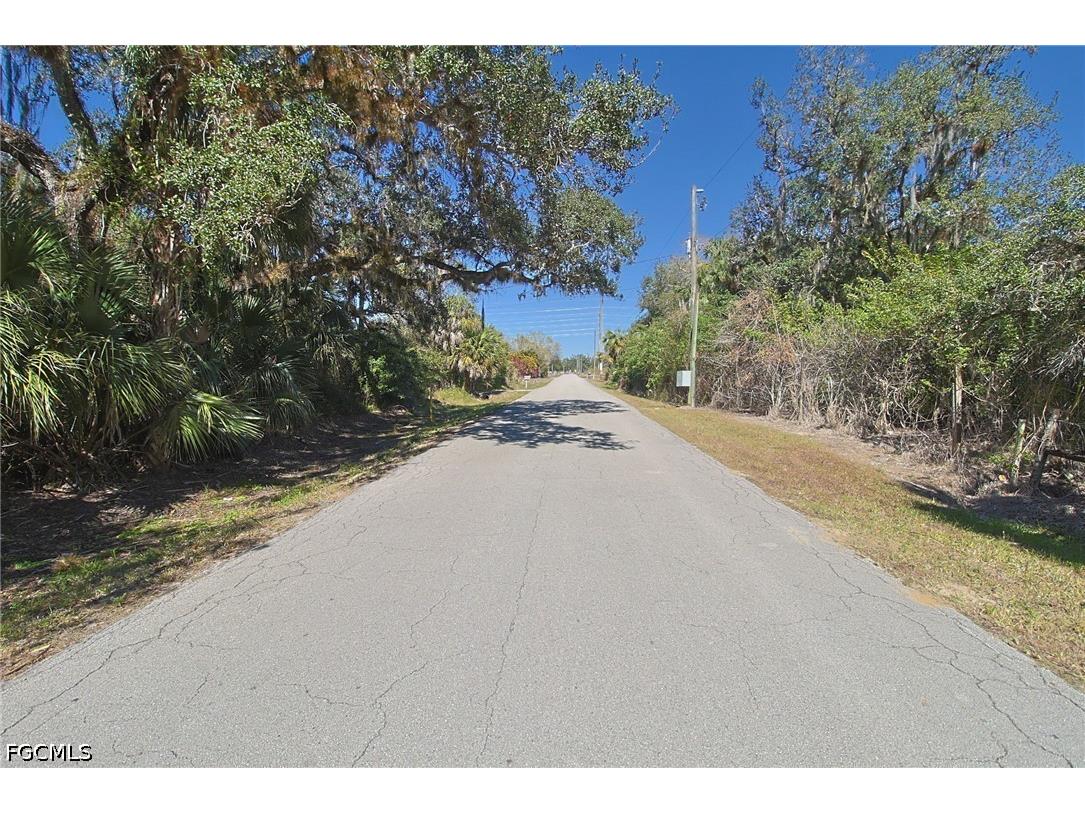 2975 Styles Road Alva FL 33920 2026028629 image4