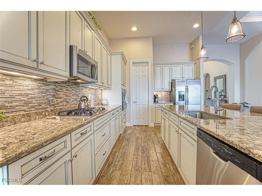 2977 Willow Ridge Court Fort Myers FL 33905 2025013511 image14