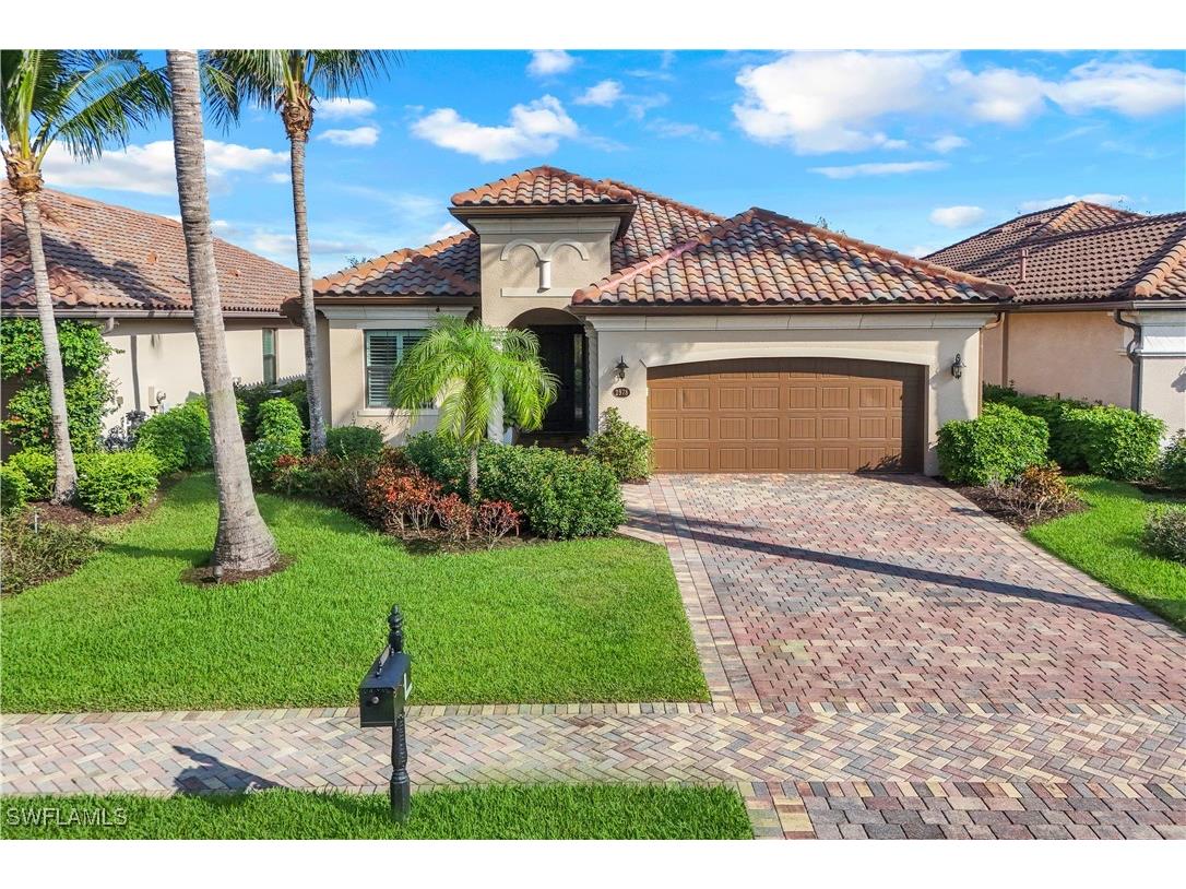 2978 Aviamar Circle Naples FL 34114 225017143 image1