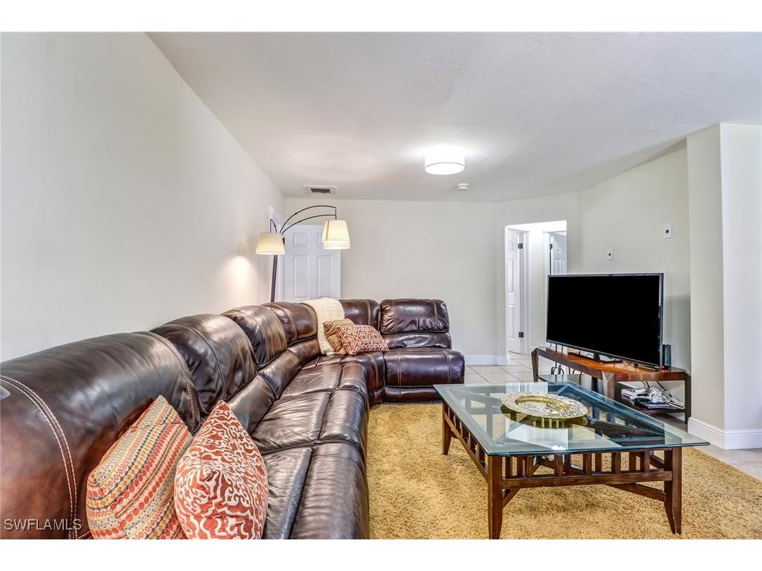 2979 Cortez Boulevard Fort Myers FL 33901 225052919 image10