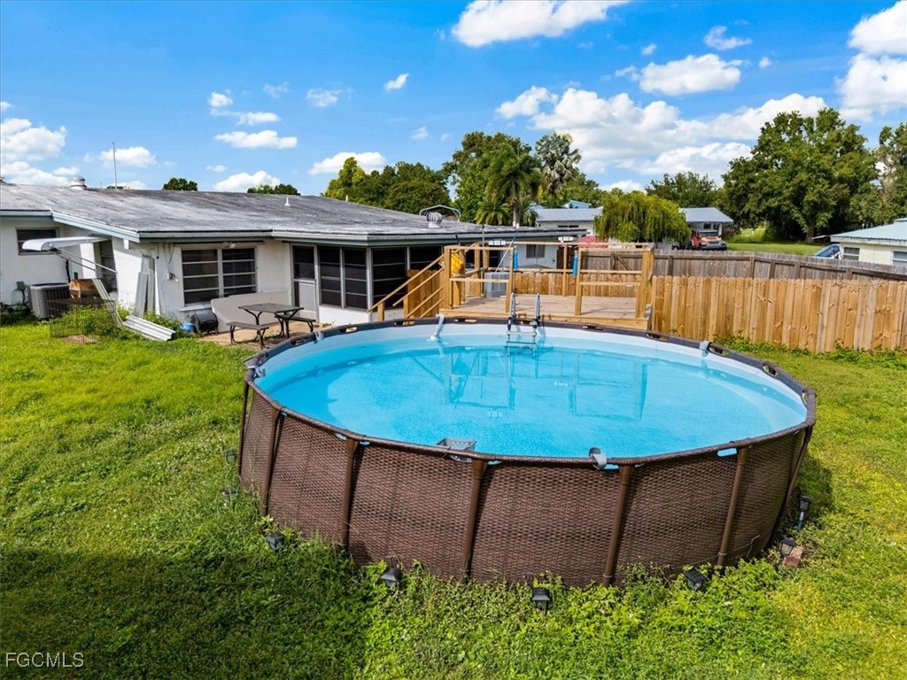 298 Lakeview Drive North Fort Myers FL 33917 2025014538 image10