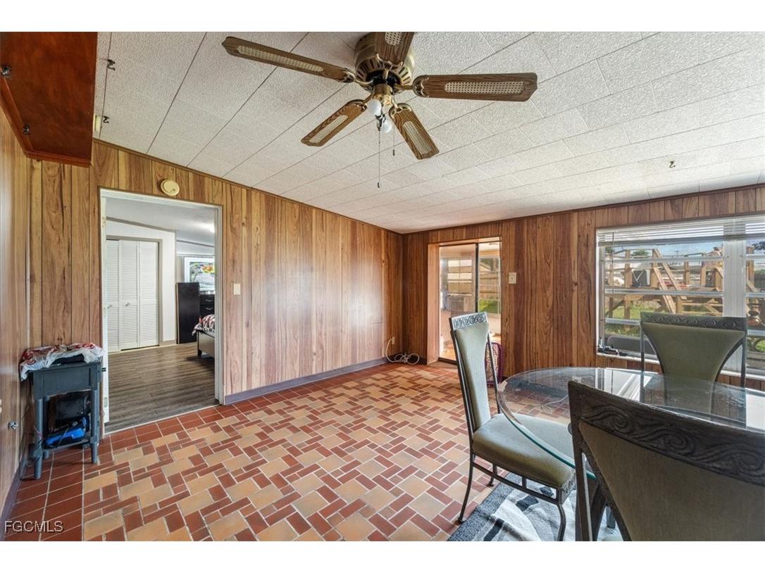 298 Lakeview Drive North Fort Myers FL 33917 2025014538 image25