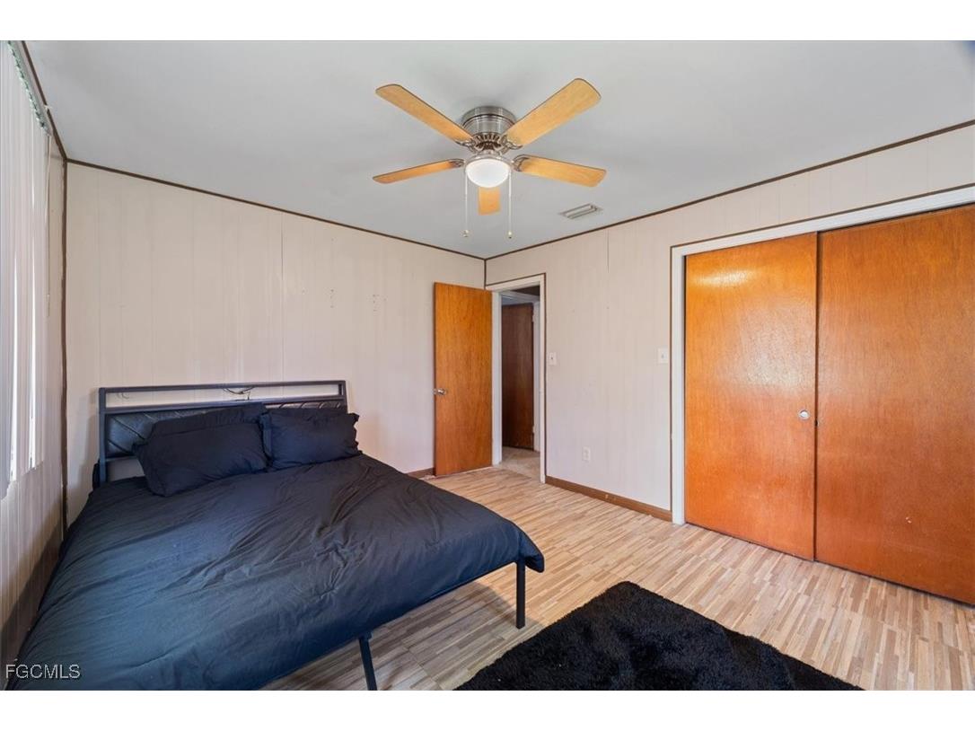 298 Lakeview Drive North Fort Myers FL 33917 2025014538 image26