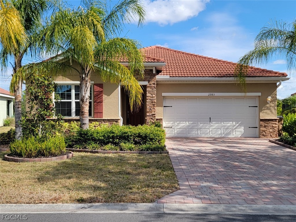 2983 Apple Blossom Drive Alva FL 33920 2026006201 image1