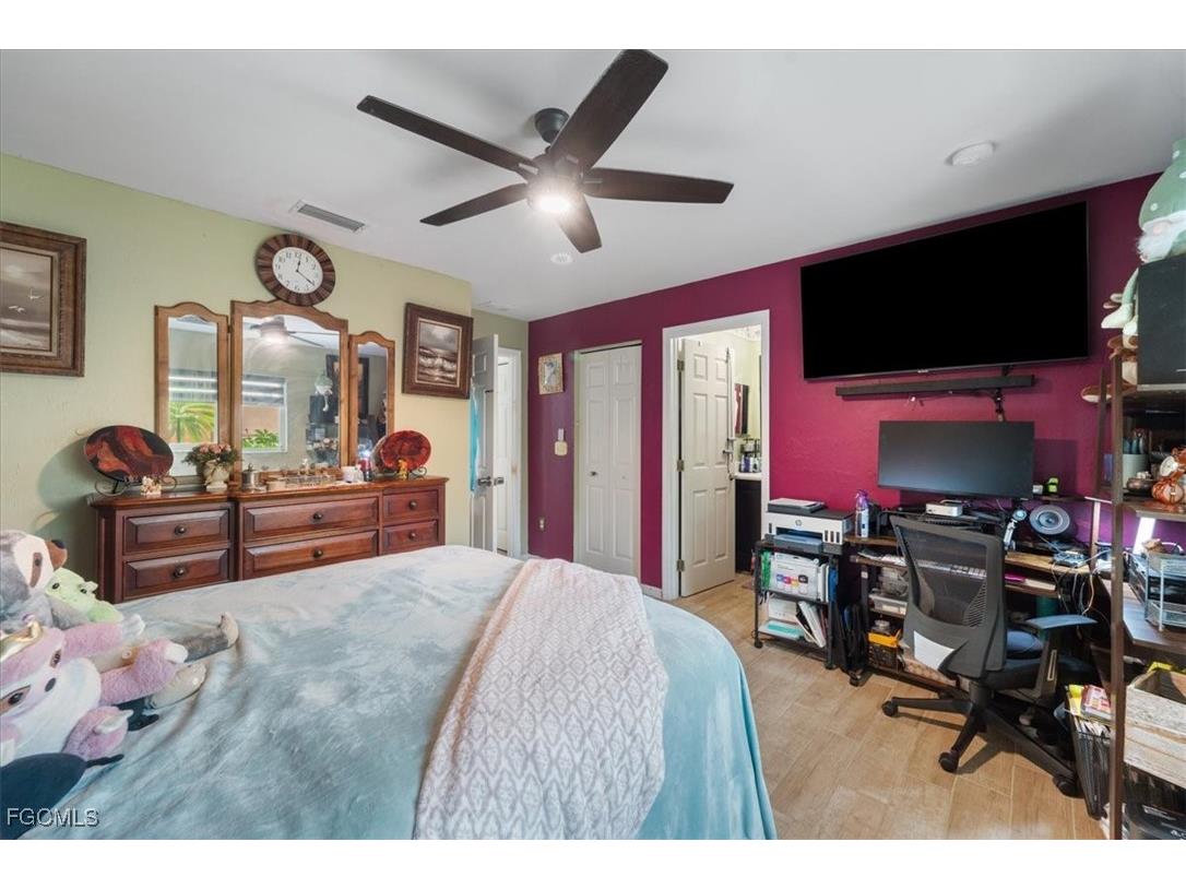 2984 Lincoln Boulevard Fort Myers FL 33916 2025011703 image21