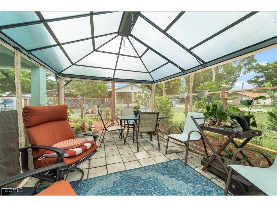 2984 Lincoln Boulevard Fort Myers FL 33916 2025011703 image25