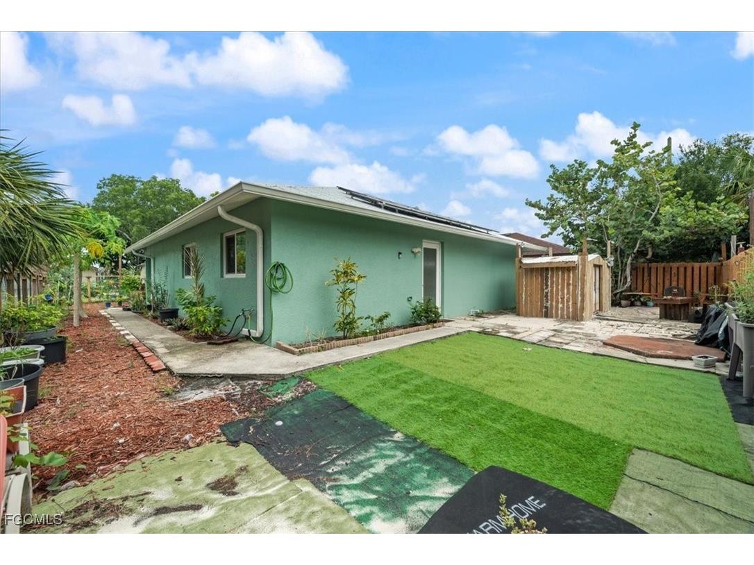 2984 Lincoln Boulevard Fort Myers FL 33916 2025011703 image26
