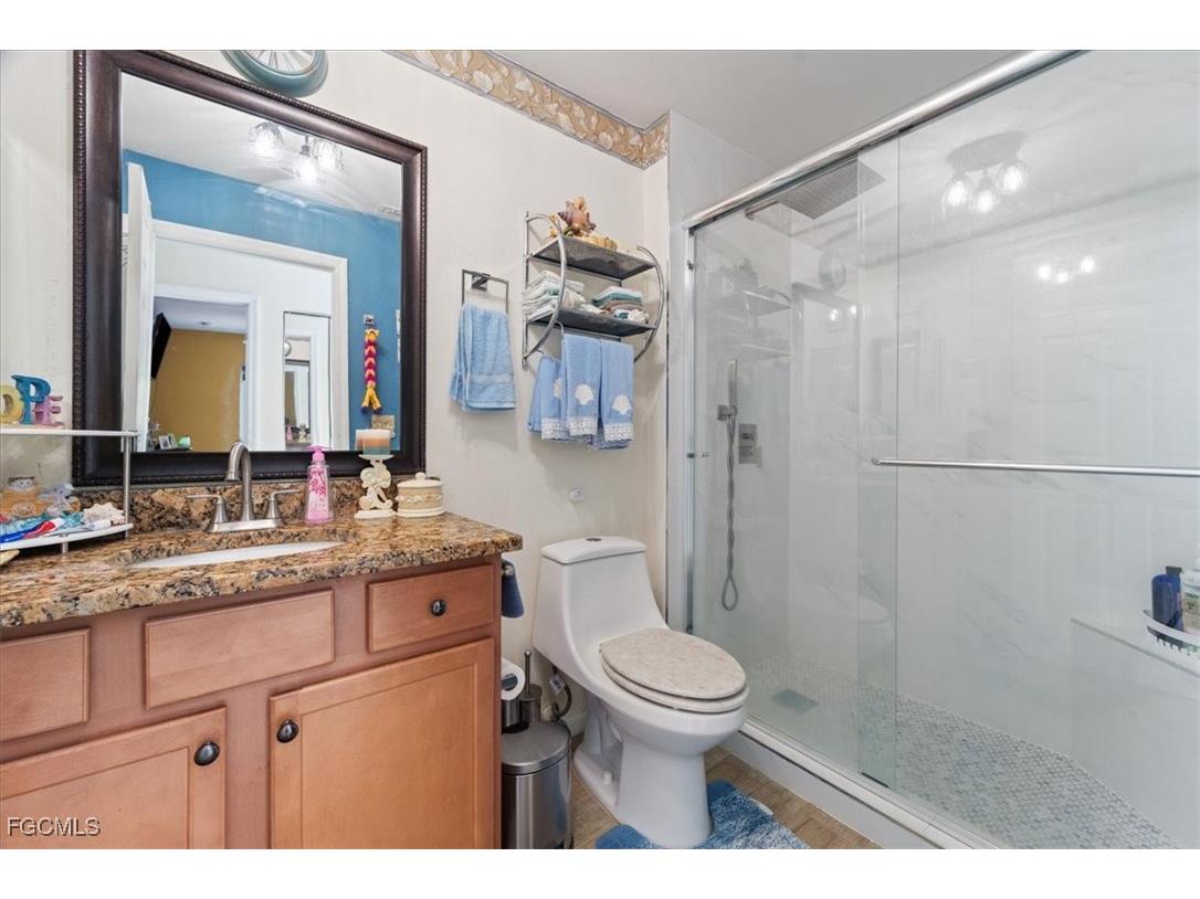 2984 Lincoln Boulevard Fort Myers FL 33916 2025011703 image9