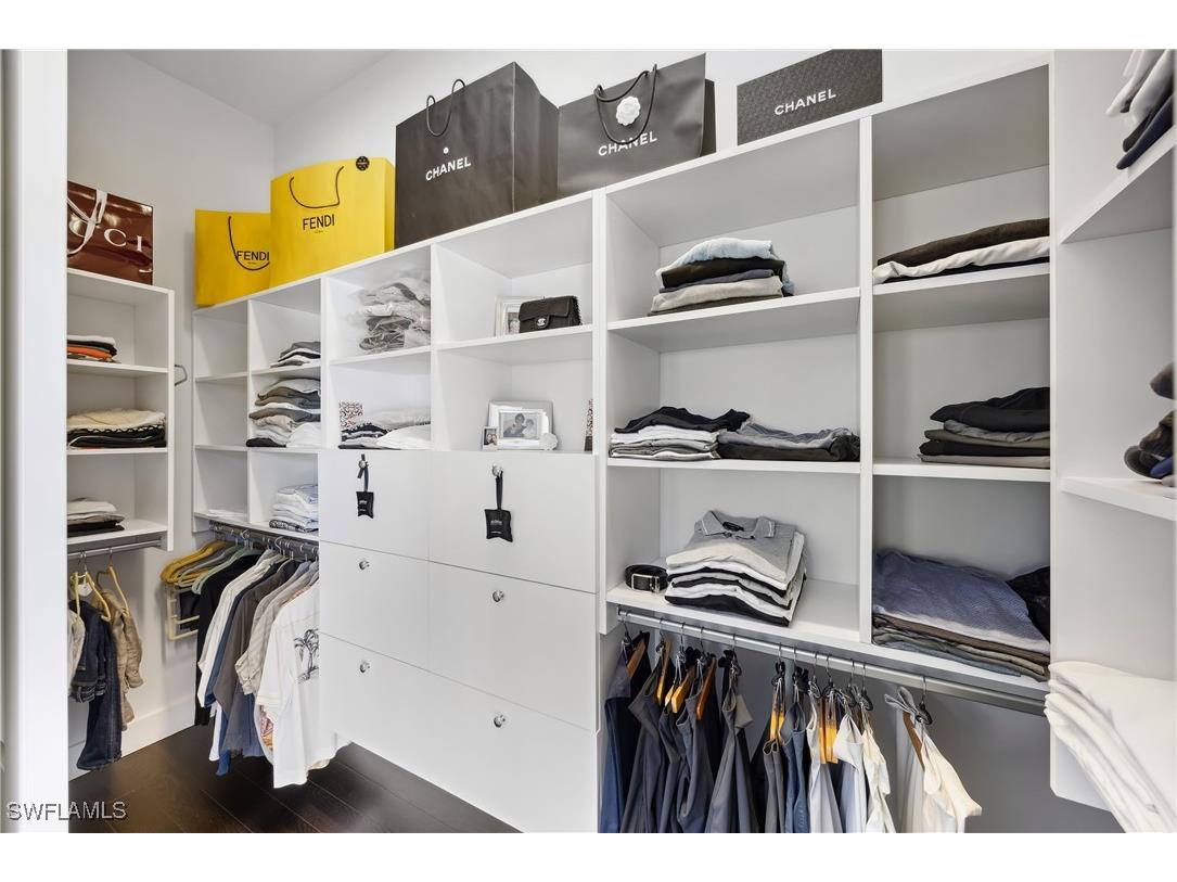 299 Mermaids Bight Naples FL 34103 225078933 image14