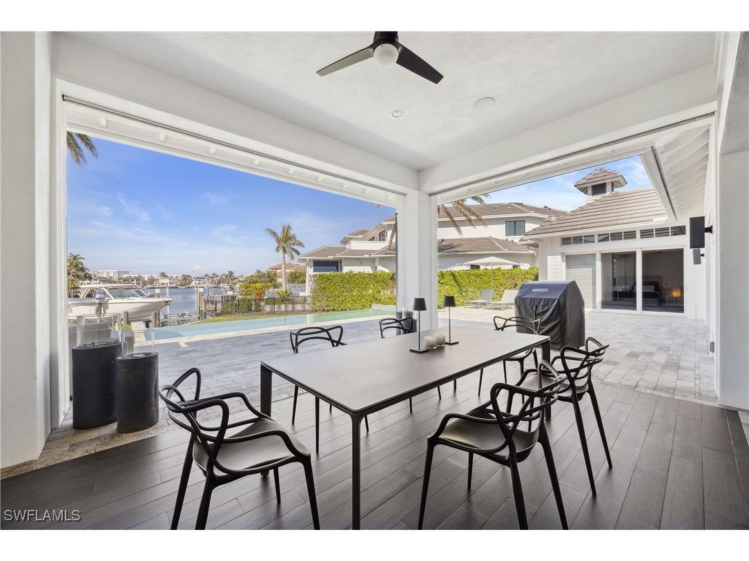 299 Mermaids Bight Naples FL 34103 225078933 image23