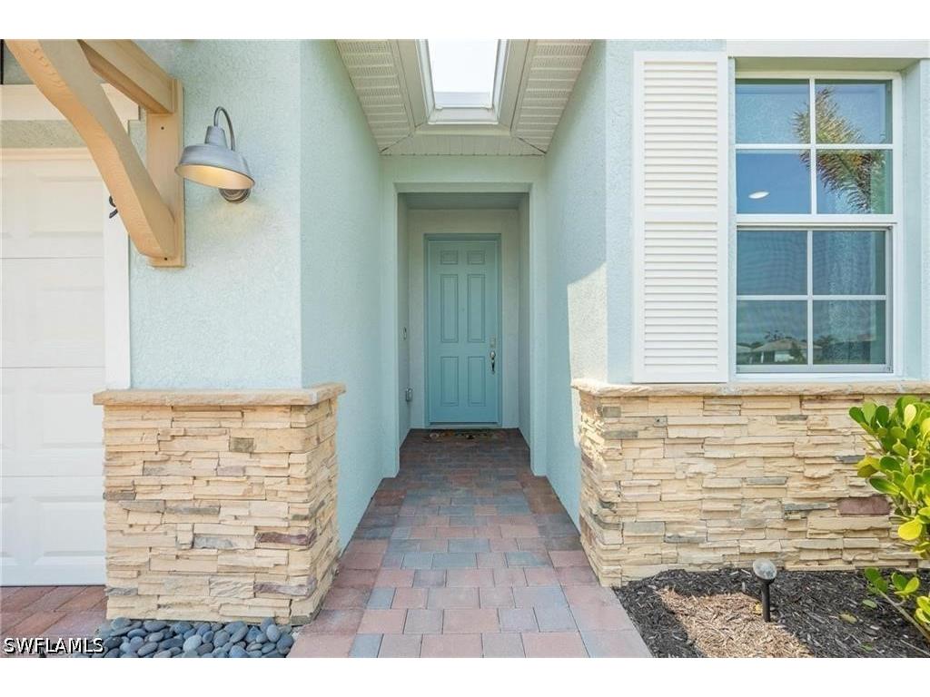 299 Tamarindo Lane Naples FL 34114 226022245 image2