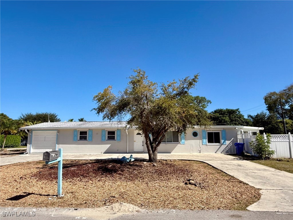 2990 10th Street N Naples FL 34103 225078947 image2