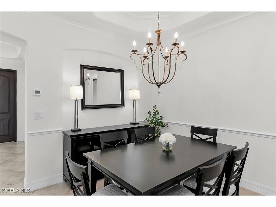 2990 Aviamar Circle Naples FL 34114 225075978 image10