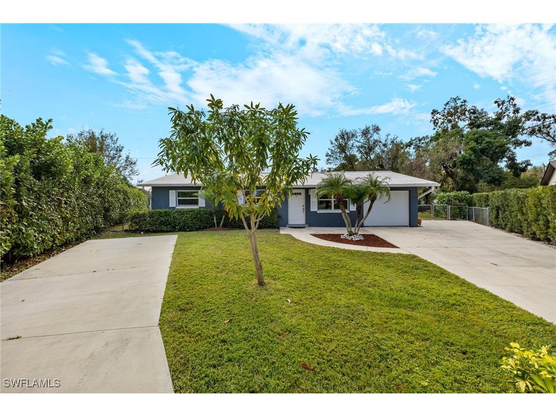 2990 Renee Court Fort Myers FL 33905 225003488 image1
