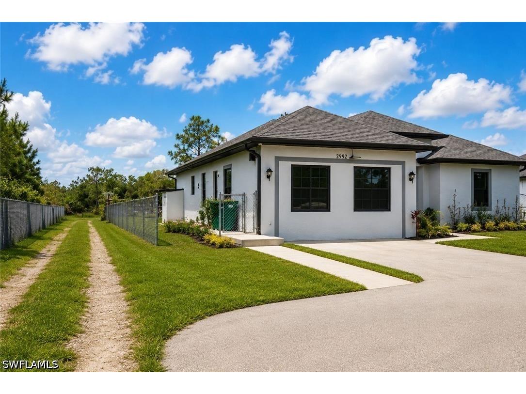 2992 41st Avenue NE Naples FL 34120 226002153 image2