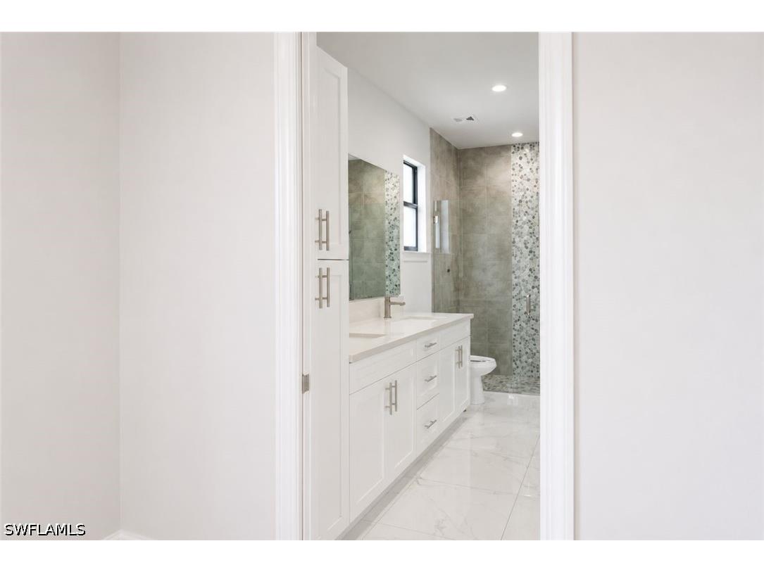 2992 41st Avenue NE Naples FL 34120 226002153 image21