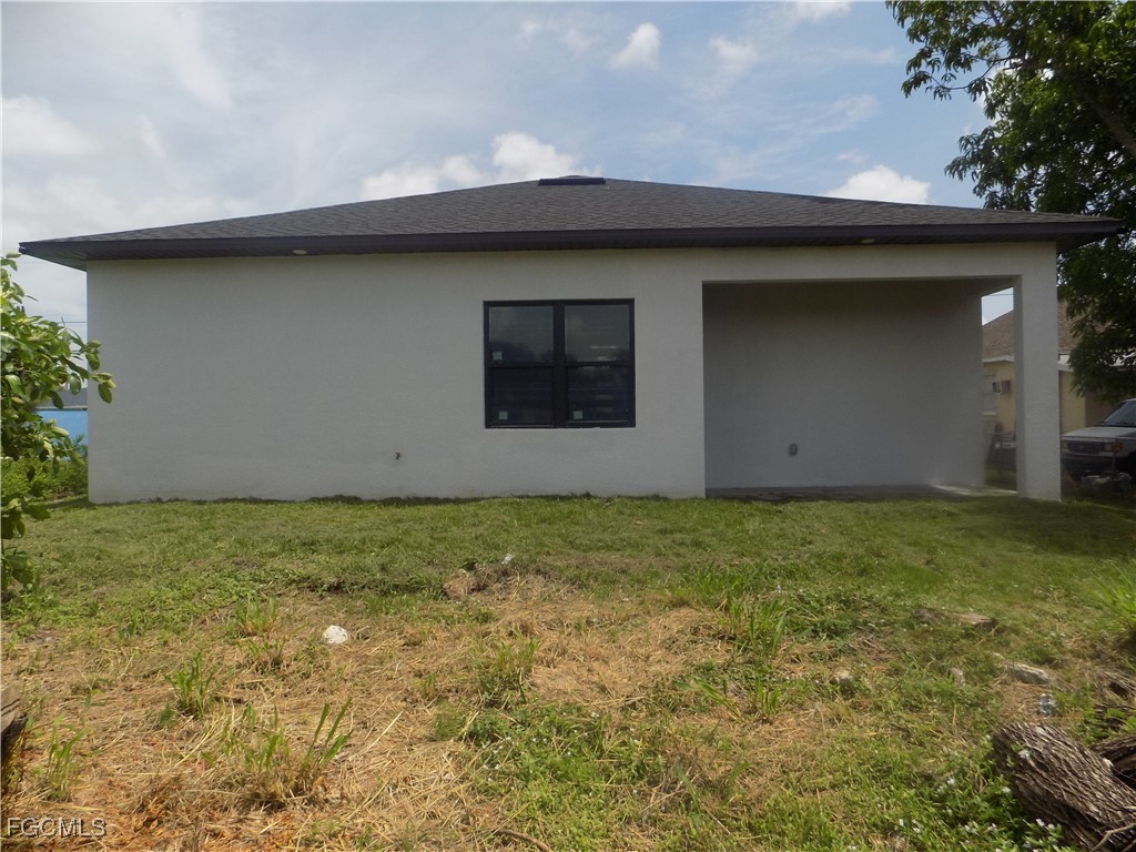 2992 Douglas Avenue Fort Myers FL 33916 2025025120 image3