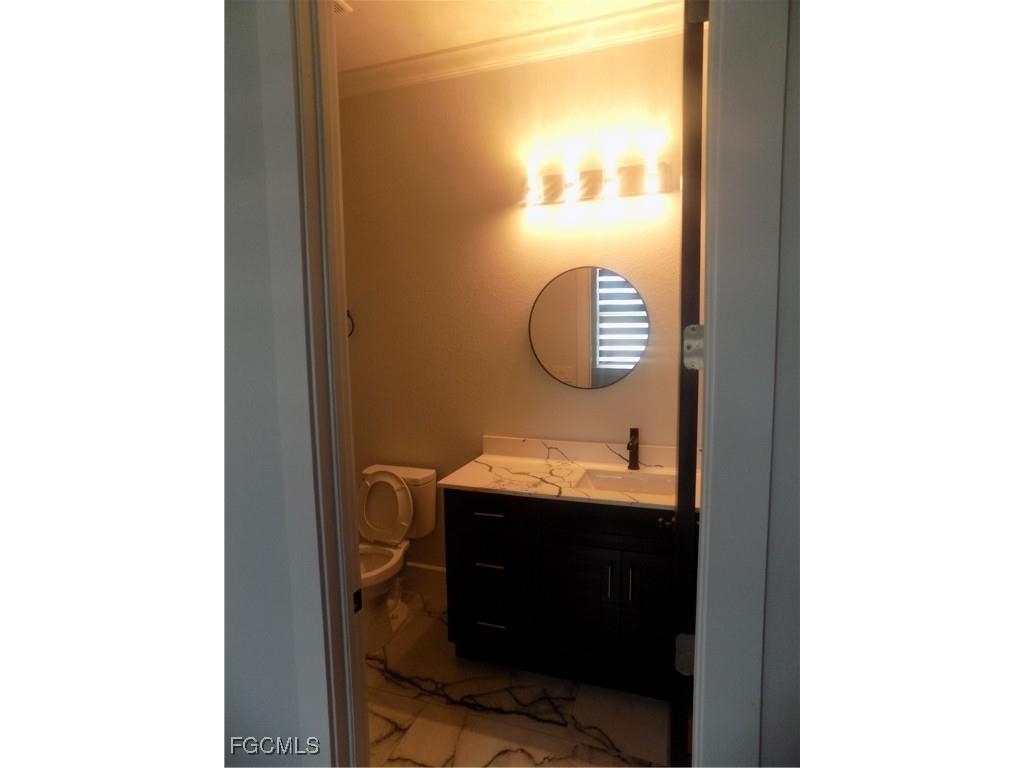 2992 Douglas Avenue Fort Myers FL 33916 2025025120 image33